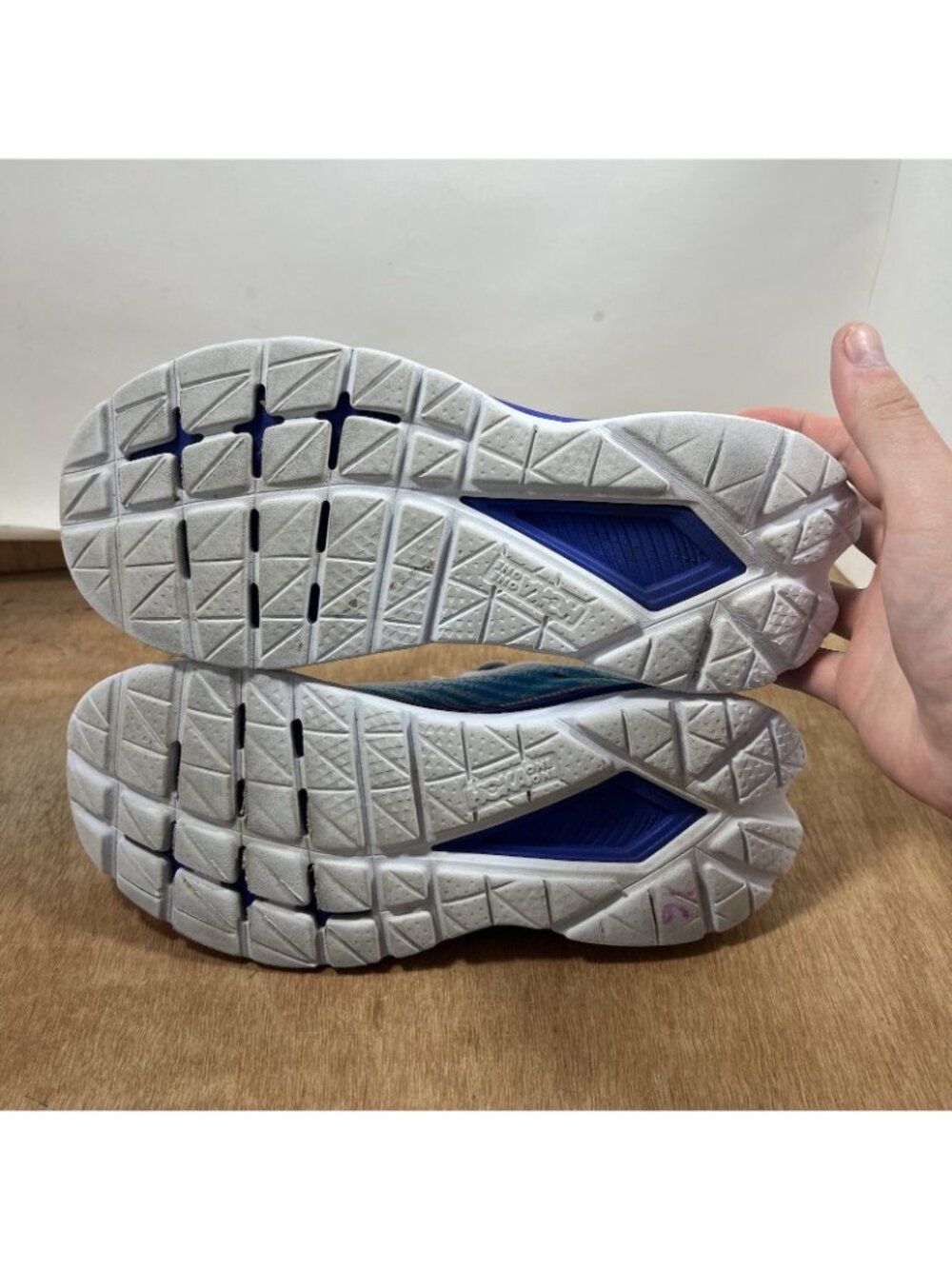 Hoka One One Mach 5 Womens Size 7 White Running Shoes Sneakers - Picture 7 of 9